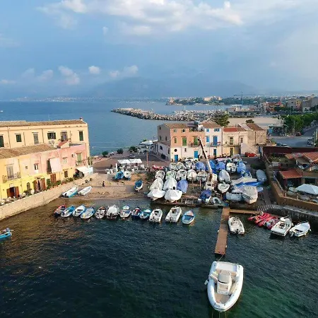 Via M. La Barbera *