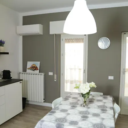 Via M. La Barbera Apartment *
